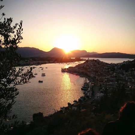 Апартаменты Sunray Studio In Poros Порос Экстерьер фото